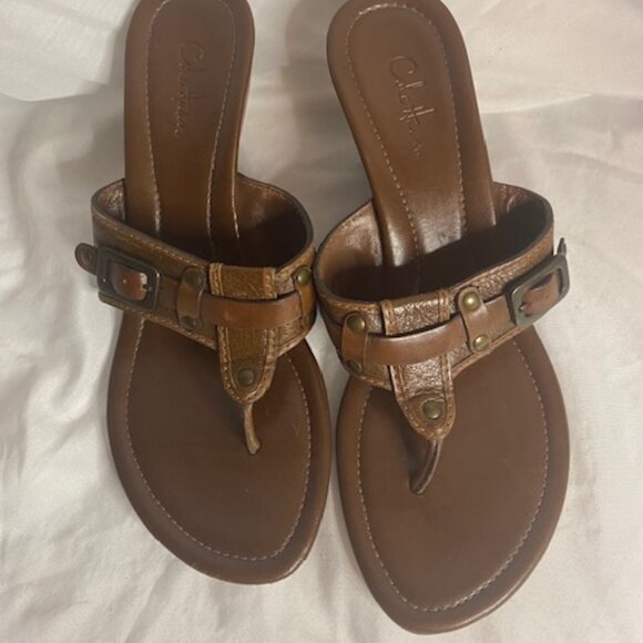 Cole Haan Wedge  Leather Thong Sandal in Brown, Size 7.5B - Picture 1 of 6